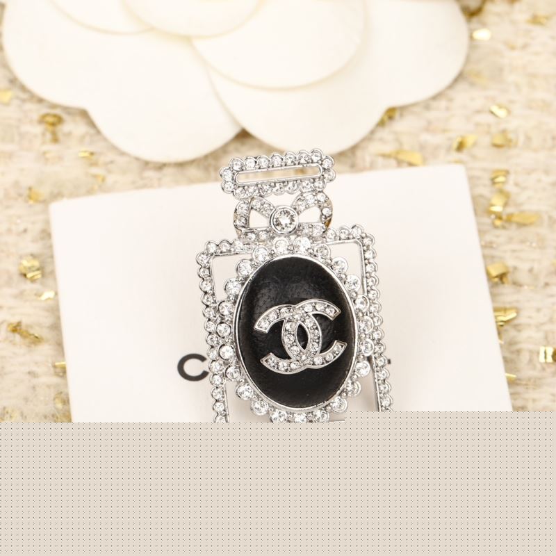 Ch*el brooches